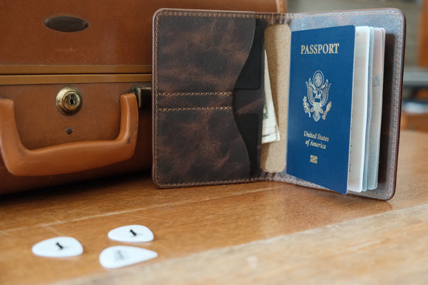 LYRICS JOURNAL / PASSPORT WALLET